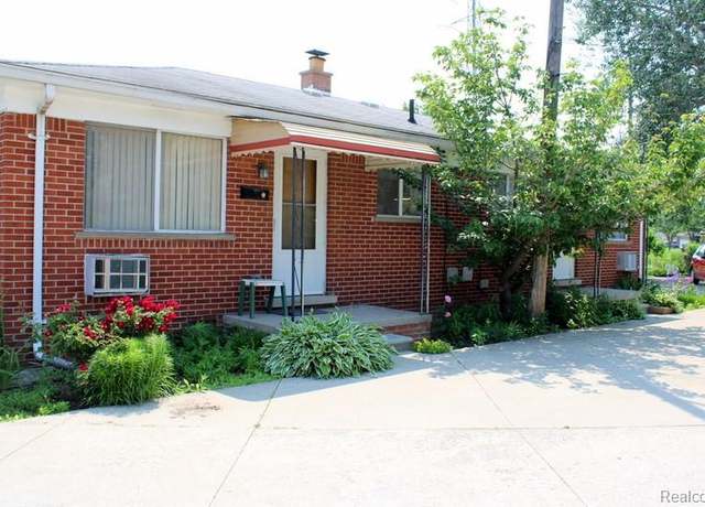 Property at 2361 Ferris Ave, Lincoln Park, MI 48146, 6 beds, 6 baths