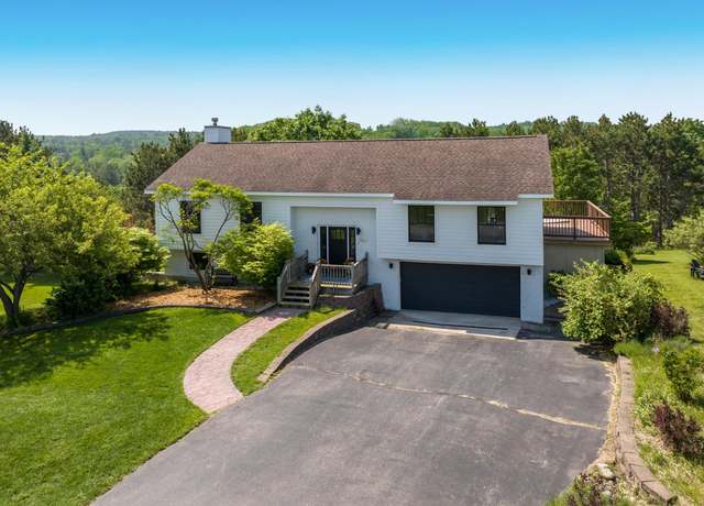 Property at 3141 Scenic Hills Dr, Williamsburg, MI 49690, 4 beds, 2.5 baths