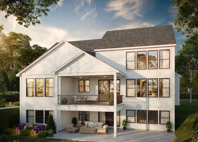 Property at 2860 Chadwick Dr, Waterford, MI 48328, 3 beds, 2.5 baths