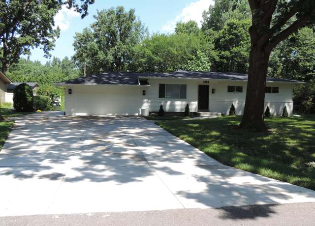 Property at 1838 Alsdorf Ave, Rochester Hills, MI 48309, 3 beds, 1.5 baths