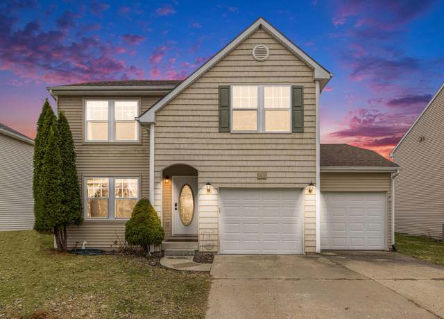 Property at 901 Anderson Mill Dr, Vicksburg, MI 49097, 4 beds, 3.5 baths