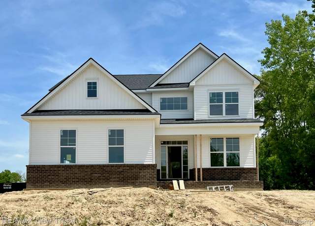 Property at 6300 Teluride Dr, White Lake, MI 48383, 4 beds, 2.5 baths