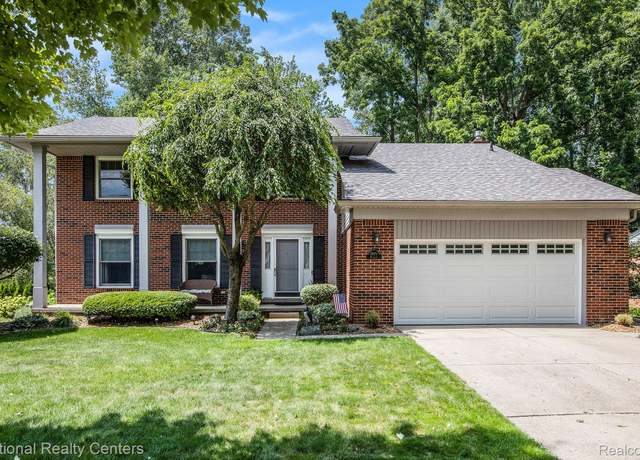 Property at 8979 Woodberry Road Rd, Plymouth, MI 48170, 4 beds, 2.5 baths