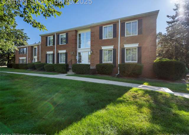 Property at 773 E Fox Hills Dr, Bloomfield Hills, MI 48304, 1 bed, 1 bath