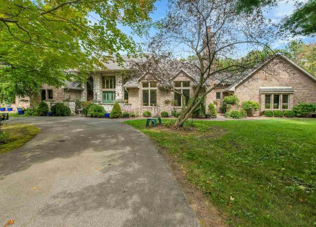 Property at 3840 Campbell Rd, Fort Gratiot, MI 48059, 5 beds, 3.5 baths