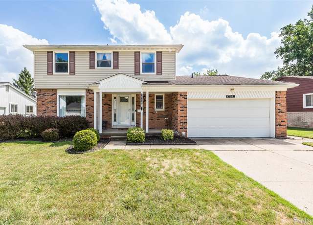 Property at 37281 Bristol St, Livonia, MI 48154, 4 beds, 2.5 baths