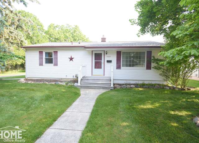 Property at 1460 Olmstead St, Owosso, MI 48867, 3 beds, 1.5 baths