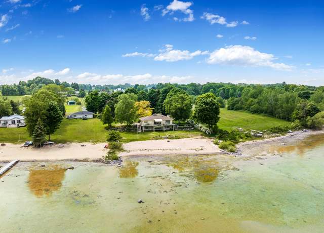 Property at 4455 Happy Hour Ln, Traverse City, MI 49686, 3 beds, 3 baths