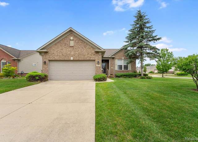 Property at 24140 Charlevoix St Unit Monroe, MI, Brownstown, MI 48134, 2 beds, 2 baths