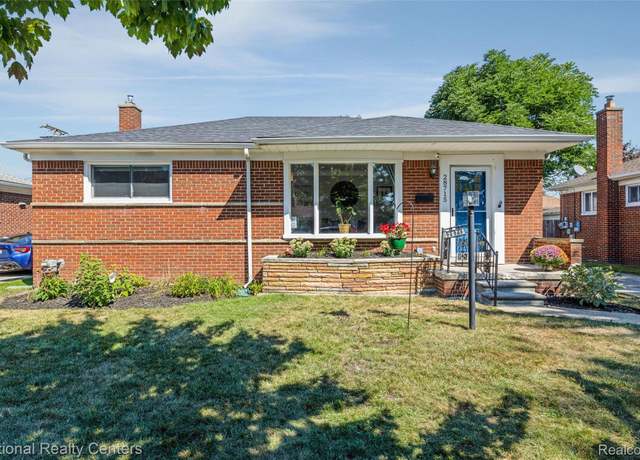 Property at 28715 Karam Dr, Madison Heights, MI 48071, 3 beds, 1.5 baths