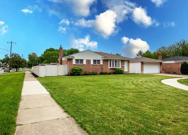 Property at 13609 Walter Ct, Warren, MI 48088, 3 beds, 2.5 baths