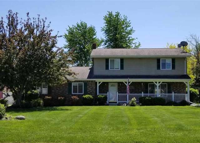 Property at 8277 Hidden Creek Dr, Flushing, MI 48433, 3 beds, 2.5 baths
