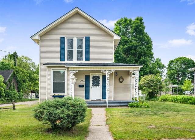 Property at 317 W Bridge St, Big Rapids, MI 49307, 4 beds, 2 baths