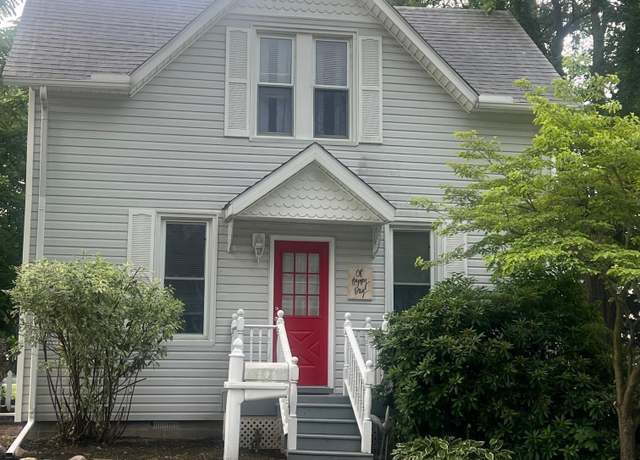 Property at 407 Woodworth St, Marine City, MI 48039, 3 beds, 2 baths