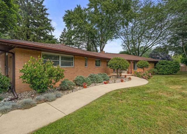 Property at 1396 W Delta Dr, Saginaw Charter Township, MI 48638, 3 beds, 1.5 baths