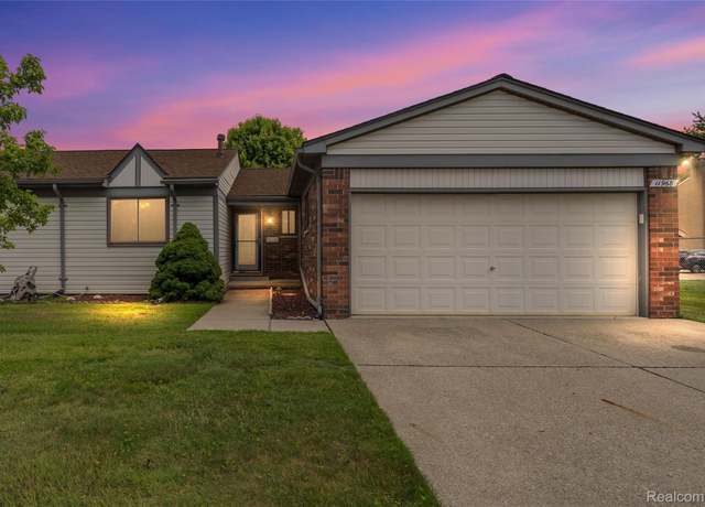 Property at 11968 15 Mile Rd #24, Sterling Heights, MI 48312, 2 beds, 2 baths
