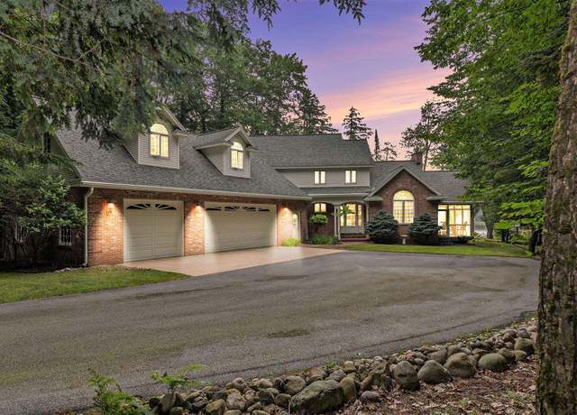 Property at 13433 Torch River Rd, Rapid City, MI 49679, 3 beds, 2.5 baths