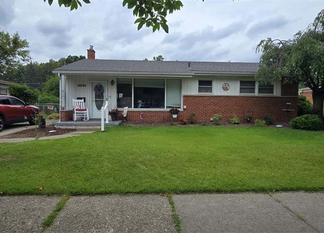 Property at 34950 W Chicago St, Canton, MI 48150, 3 beds, 1.5 baths