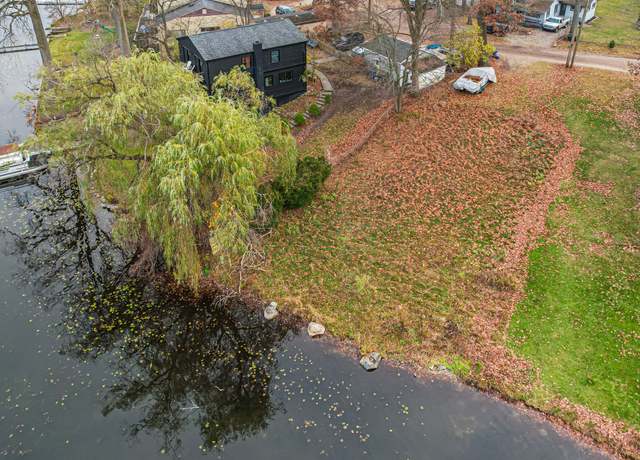 Property at 1225 Grove Point Dr, White Lake, MI 48386