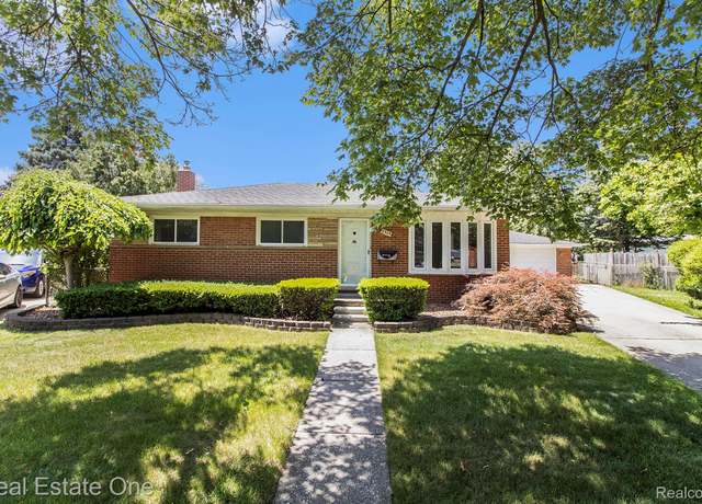 Property at 3505 Plainview St, Trenton, MI 48183, 3 beds, 3 baths