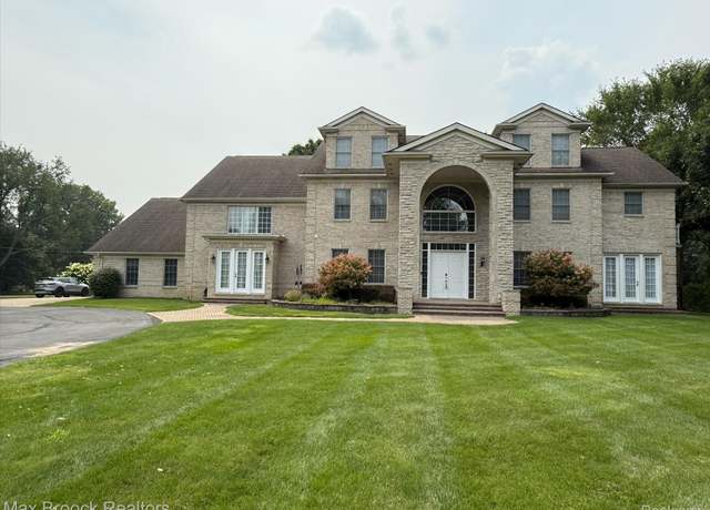Property at 5626 Shadow Ln, Bloomfield Charter Township, MI 48302, 5 beds, 6 baths