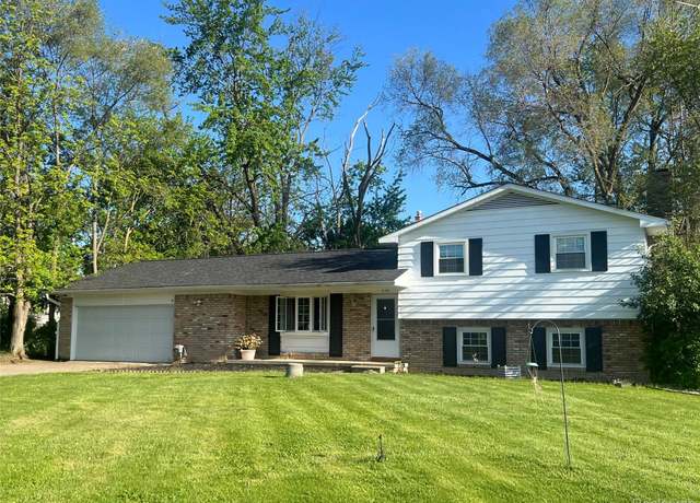 Property at 1150 E Hill Rd, Grand Blanc, MI 48439, 4 beds, 1.5 baths