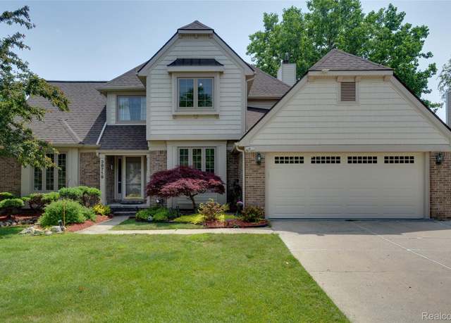 Property at 39719 Squire Rd, Novi, MI 48375, 3 beds, 3 baths