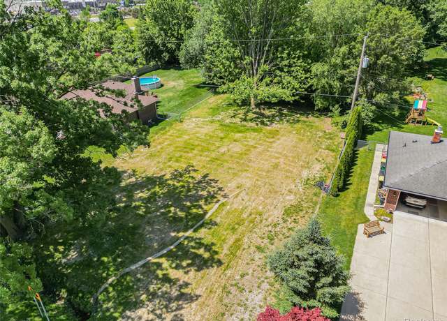 Property at 45215 Fairchild Rd, Macomb Township, MI 48042