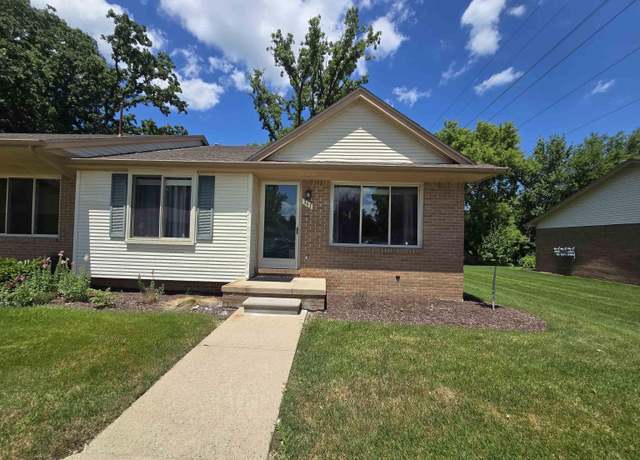 Property at 347 Fairgrove St, Romeo, MI 48065, 2 beds, 1 bath