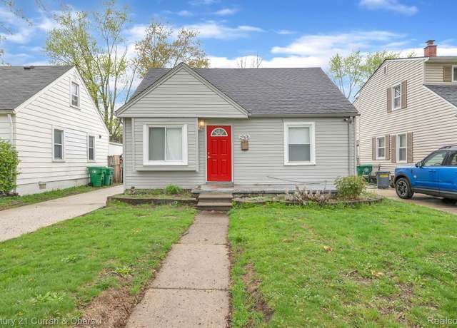 Property at 29870 Elmwood St, Garden City, MI 48135, 3 beds, 1 bath