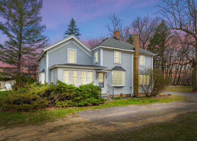 Property at 61129 41st St, Paw Paw, MI 49079, 4 beds, 2 baths
