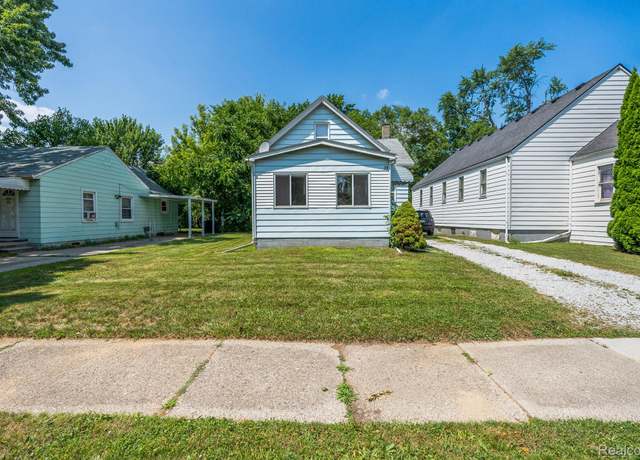 Property at 38 Clair St, Sterling Heights, MI 48043, 3 beds, 1 bath