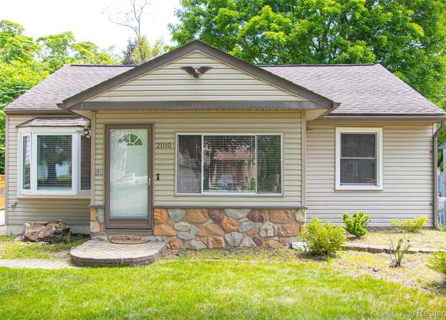 Property at 21110 Van Buren St, Southfield, MI 48033, 3 beds, 1 bath