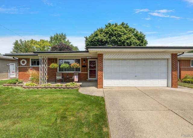 Property at 11939 Farnum Ave, Warren, MI 48093, 3 beds, 2.5 baths