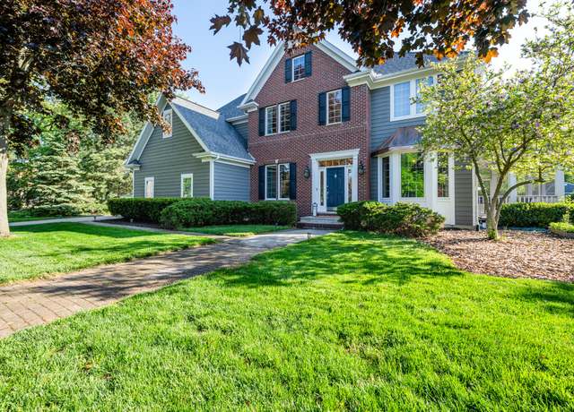 Property at 3276 Wyndwicke Dr, St Joseph, MI 49085, 5 beds, 4.5 baths