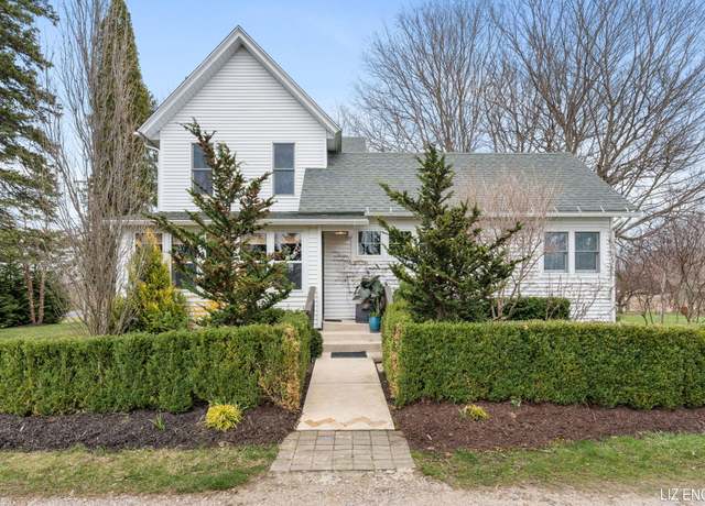 Property at 6380 126th Ave, Fennville, MI 49408, 4 beds, 2 baths