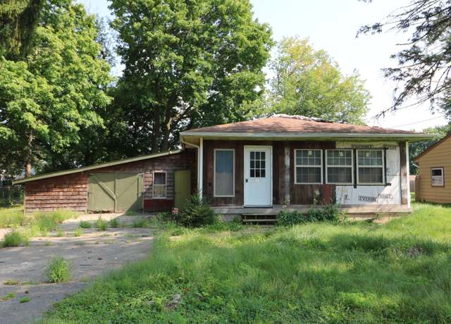 Property at 4318 Tommy Armour Dr, Flint, MI 48506, 3 beds, 1 bath