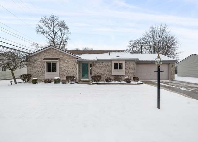 Property at 18757 Common Rd, Roseville, MI 48066, 2 beds, 1.5 baths