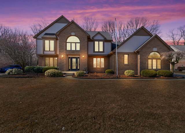 Property at 54599 Nottingham Ln, Shelby Twp, MI 48315, 4 beds, 2.5 baths