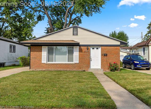 Property at 25135 Dale St, Roseville, MI 48066, 3 beds, 1 bath