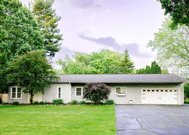 Property at 163 Robinson Rd, Jackson, MI 49203, 3 beds, 2 baths