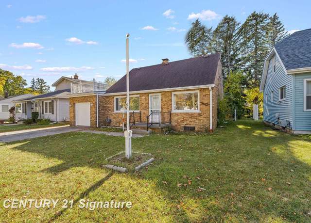 Property at 3433 Court St, Saginaw, MI 48602, 4 beds, 2 baths