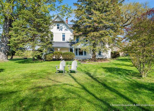 Property at 2135 68th St, Fennville, MI 49408, 4 beds, 5 baths