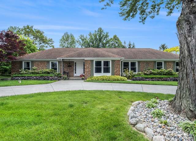 Property at 6306 Kings Knoll Rd, Grand Blanc, MI 48439, 4 beds, 2 baths