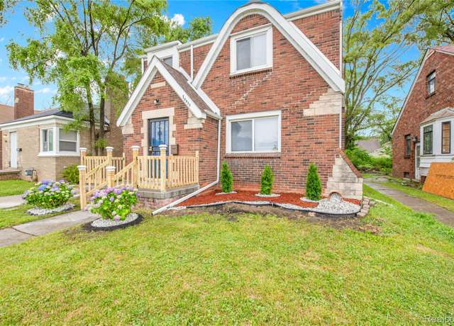 Property at 10825 E Outer Dr, Detroit, MI 48224, 3 beds, 2 baths