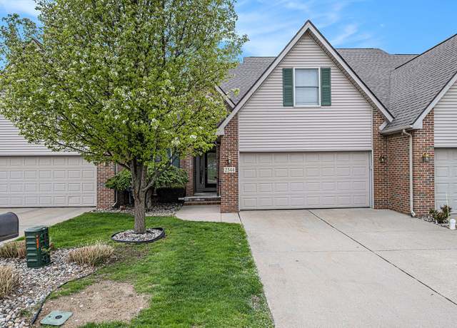 Property at 2344 Palmer Dr, Davison, MI 48423, 3 beds, 2.5 baths