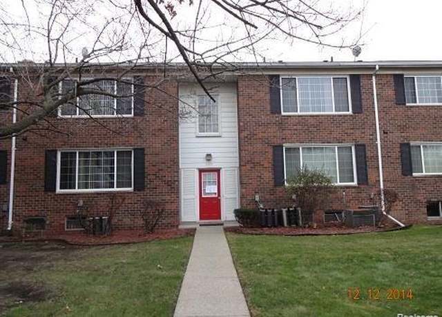 Property at 25300 Shiawassee Cir #202, Southfield, MI 48033, 1 bed, 1 bath