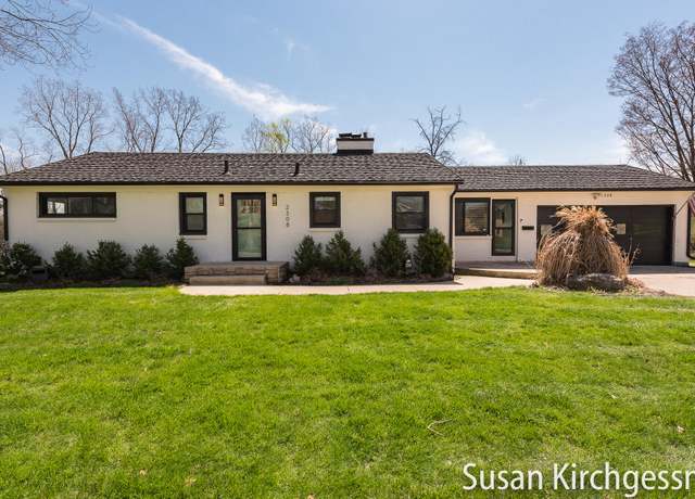 Property at 2308 Elliott St SE, Grand Rapids, MI 49506, 4 beds, 2 baths