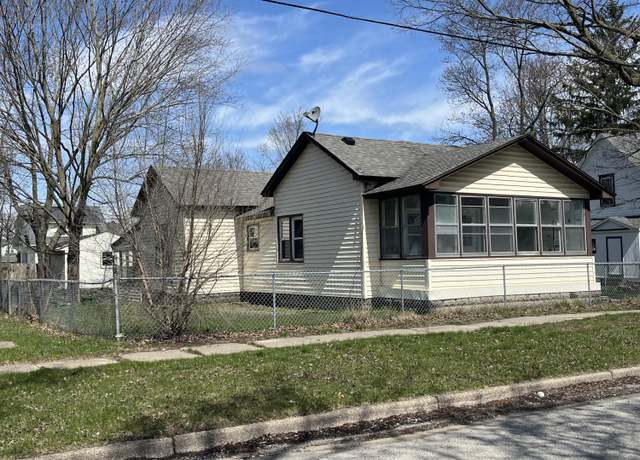 Property at 1472 Montgomery Ave, Muskegon, MI 49441, 3 beds, 1 bath