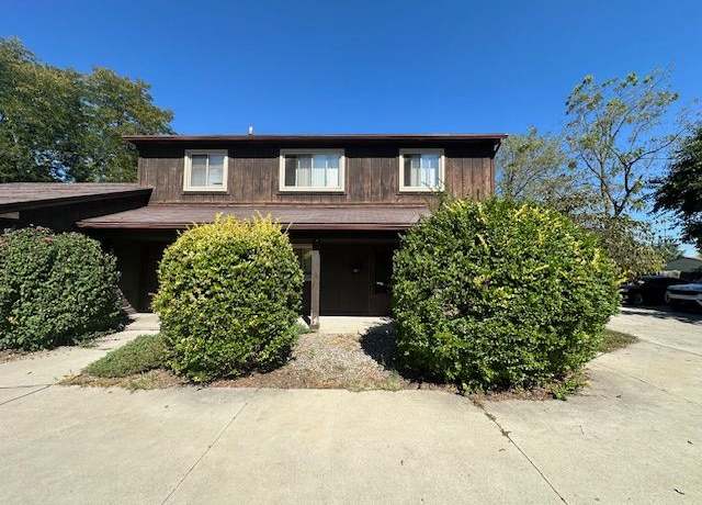 Property at 4063 4th St, Wayne, MI 48184, 4 beds, 3 baths